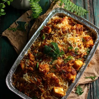 Party Tray - Hyderabadi Dum Biryani (Paneer Veg)